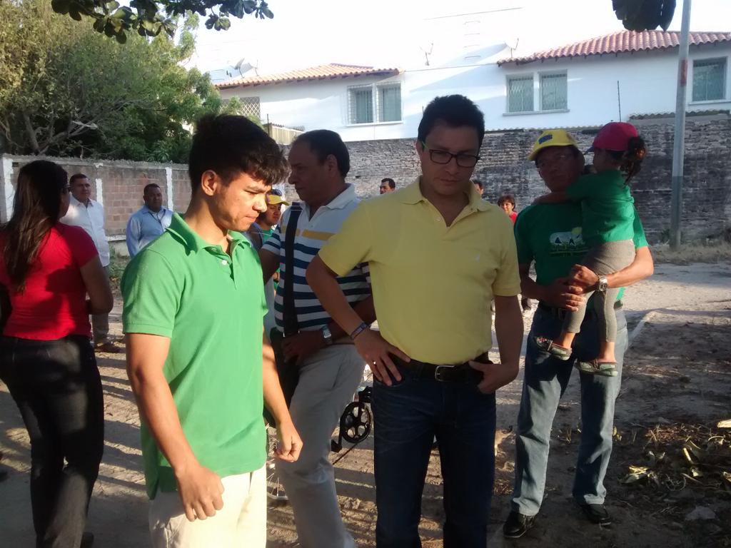Grupo Ambiental Circulo Verde se une al alcalde <a href="/carlosecaicedo/">Carlos Caicedo</a> para recuperar el polideportivo #ElPoliCambia