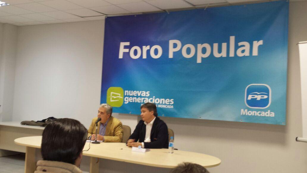 popularsmoncada's tweet photo. Comenzamos el #ForoPopular para dialogar sobre algo tan importantes como son nuestras señas de identidad. http://t.co/5VjiIZOGNy
