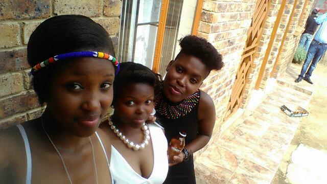 amazonmagz's tweet photo. #TBT Wedding vibes! http://t.co/Q1W4NgO2wl
