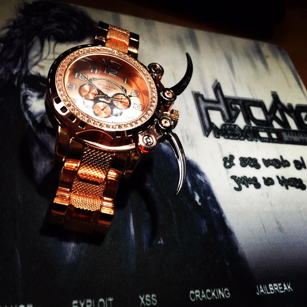 HackingMexico's tweet photo. Hoy desperte humilde y compre un reloj color #cobrish http://t.co/wEE71M70tu