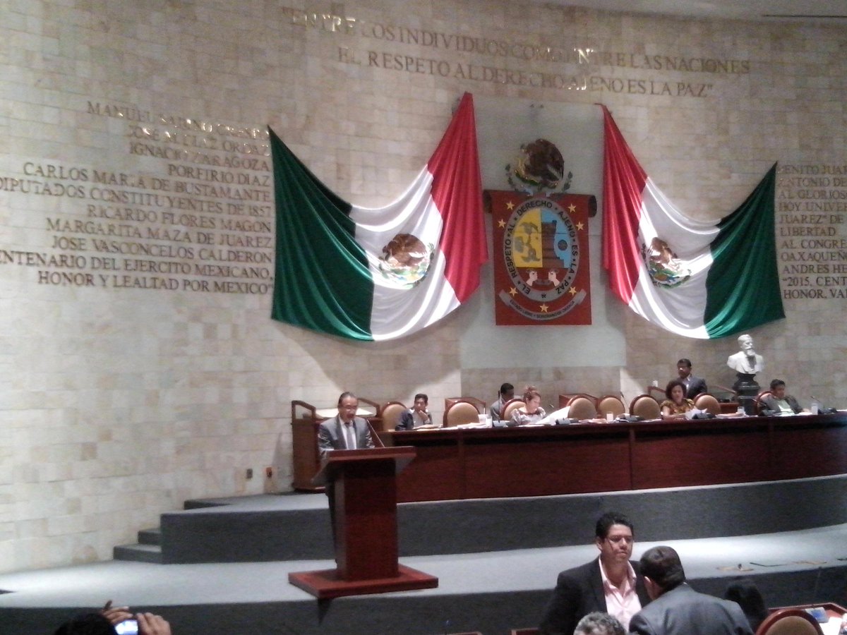 Iniciativa del Diputado <a href="/amandobohorquez/">Amando Bohórquez</a> para la prevención y gestión integral de residuos sólidos en #Oaxaca.