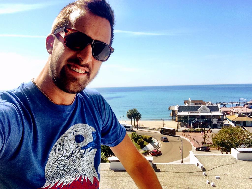 jackfsteward's tweet photo. Rocking my new @Flow397 gear out in the sun here in Redondo Beach, CA! I love these designs!!! #SupportTheParks http://t.co/82IAdiKyN8