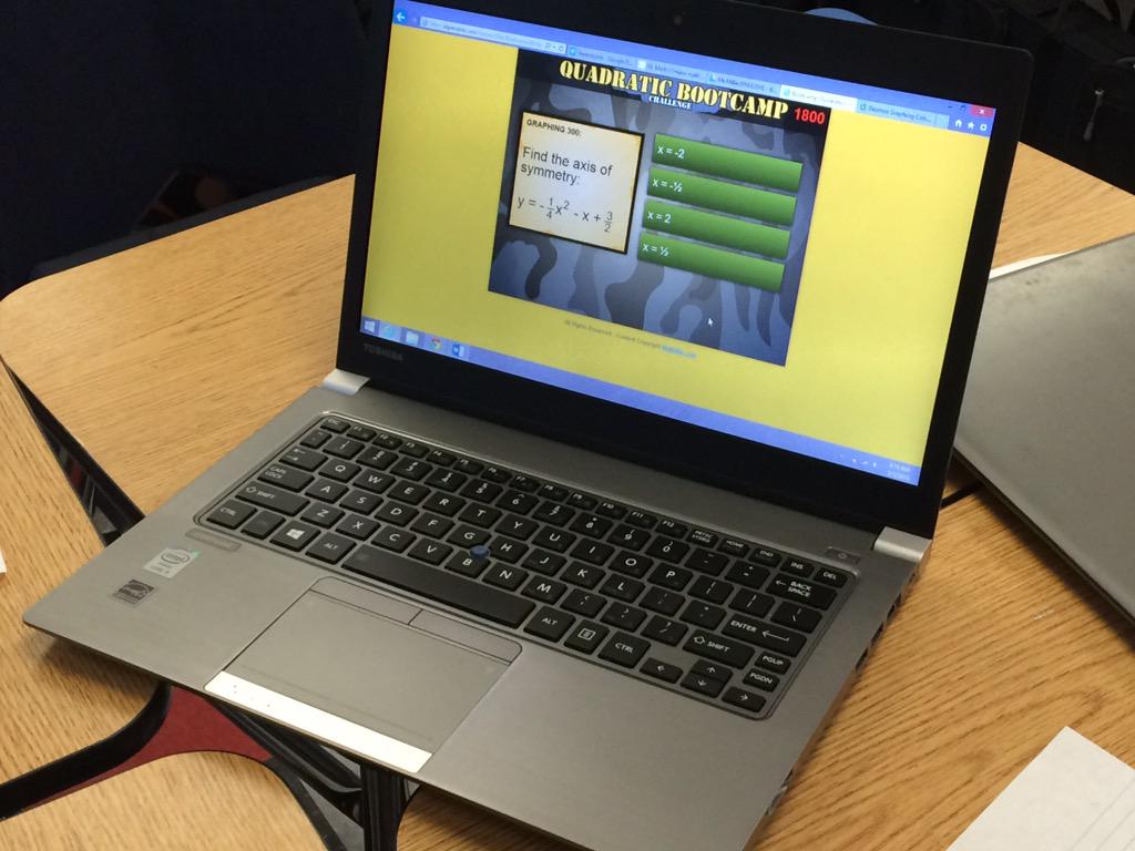 kristinhartloff's tweet image. Quadratic boot camp in Mrs. Moeller's Algebra 1 @tustinhs #socalmath @TUSDconnect @TUSDschools
