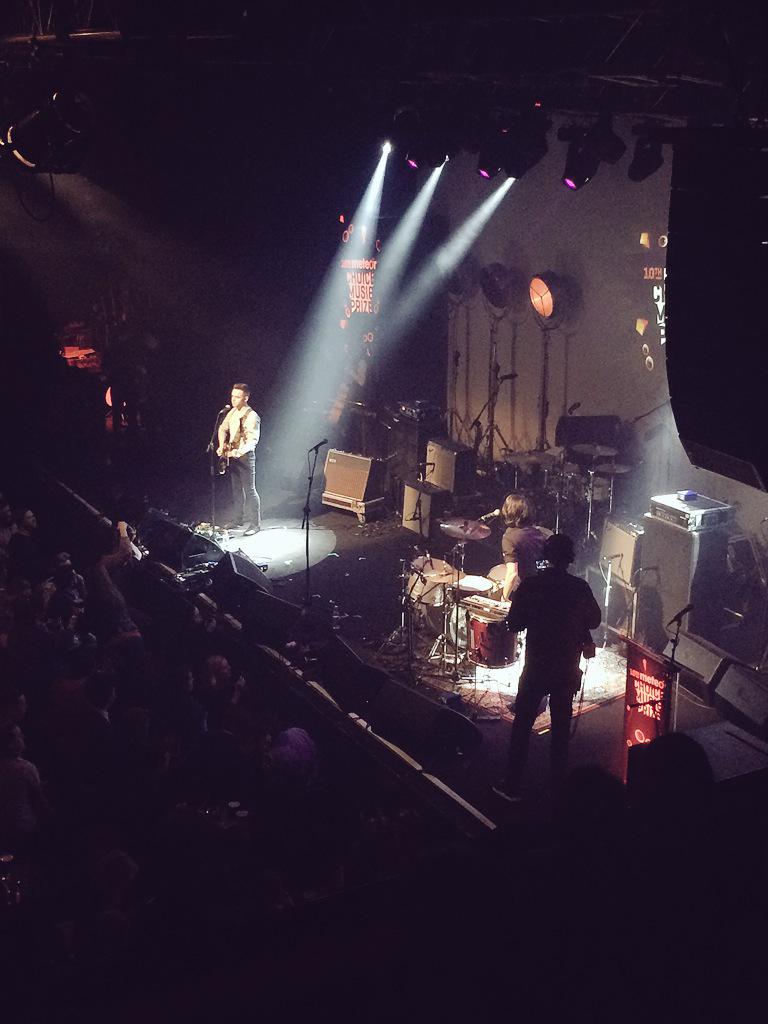 TodayFM's tweet photo. The talented @wecutcorners performing hit 'Best Friend' from their @meteorchoice nominated album #ThinkNothing http://t.co/6ZvD3oAT2v