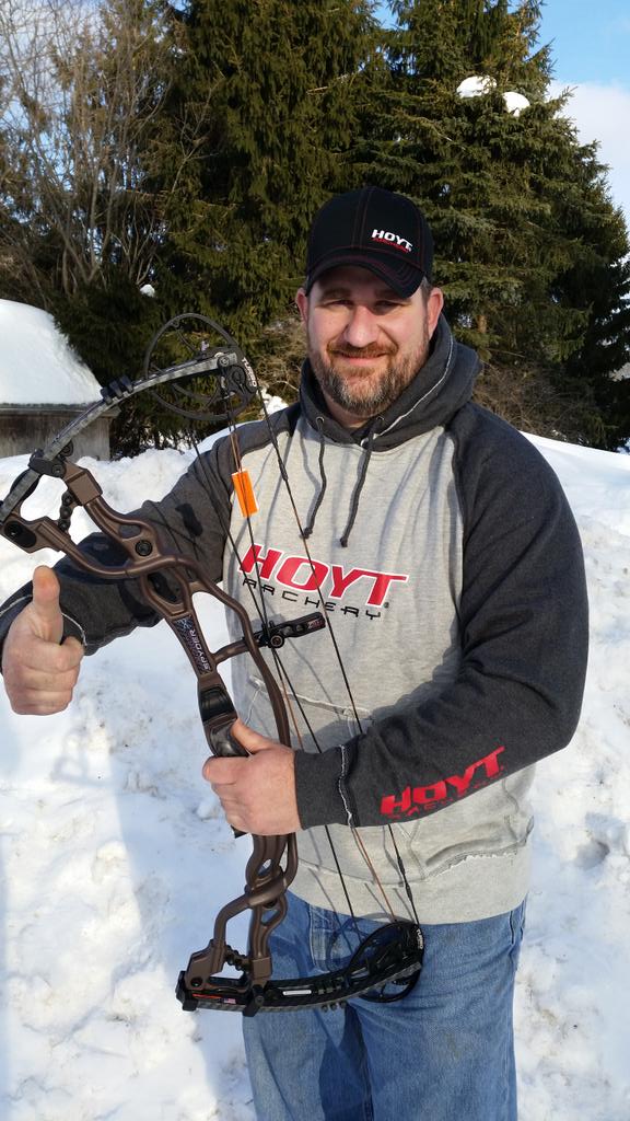 Brian_Hitcome's tweet photo. Huge thankyou to Hoyt &amp; Fuse archery for hooking me up with my new killing machine &amp; some awesome gear! @HOYTARCHERY http://t.co/T4aaSZWy6m