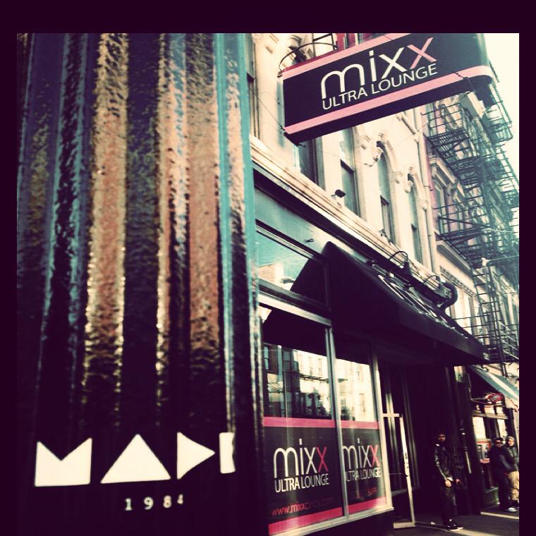 Mike_Reco_Jr's tweet photo. @MixxUltraLounge the signature sauce is hot and the scene is even hotter, with lounge furniture, DJs and 3floors ... http://t.co/Wjg85mLhME