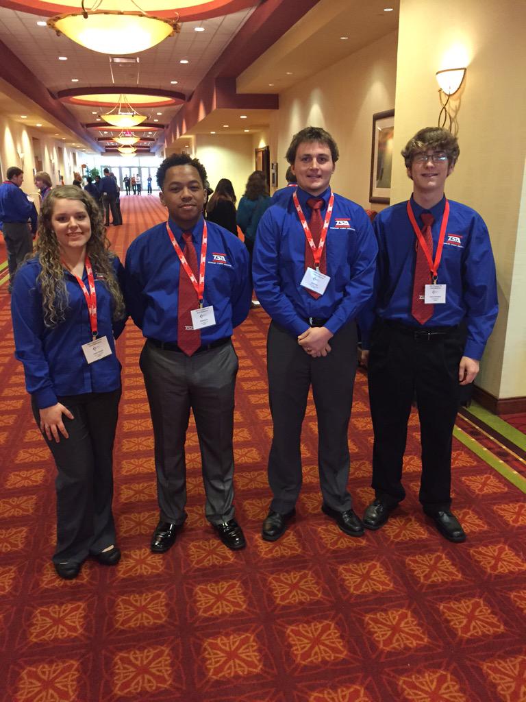 FULCOMTSA's tweet photo. Pre-interview pic! They're ready!! #FulComTSA #TSA2015 http://t.co/2GqFXUeazy