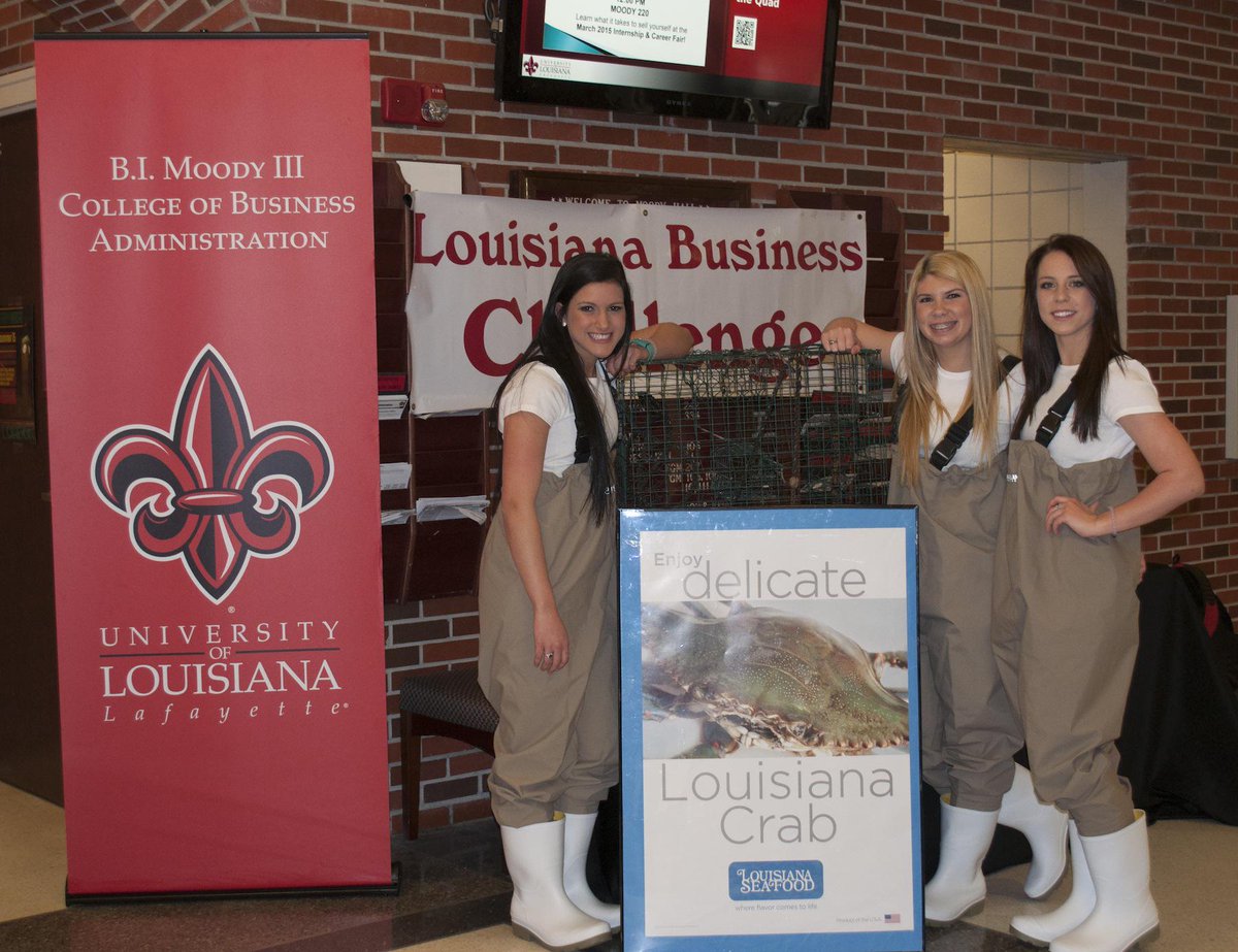 LaSeafoodBoard's tweet photo. The @LABlueCrabs team from Luling Gulfside presented a niche plan for #BlueCrab! #LouisianaBusinessChallenge http://t.co/Xi3SnhOert