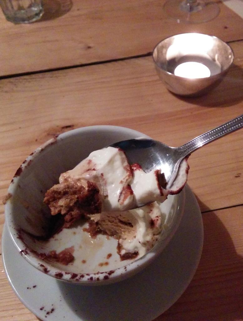 When it came 2 photographing the tiramisu <a href="/Carousel_LDN/">Carousel London</a> we had to eat simultaneously bit.ly/1A22iy4 #foodporn