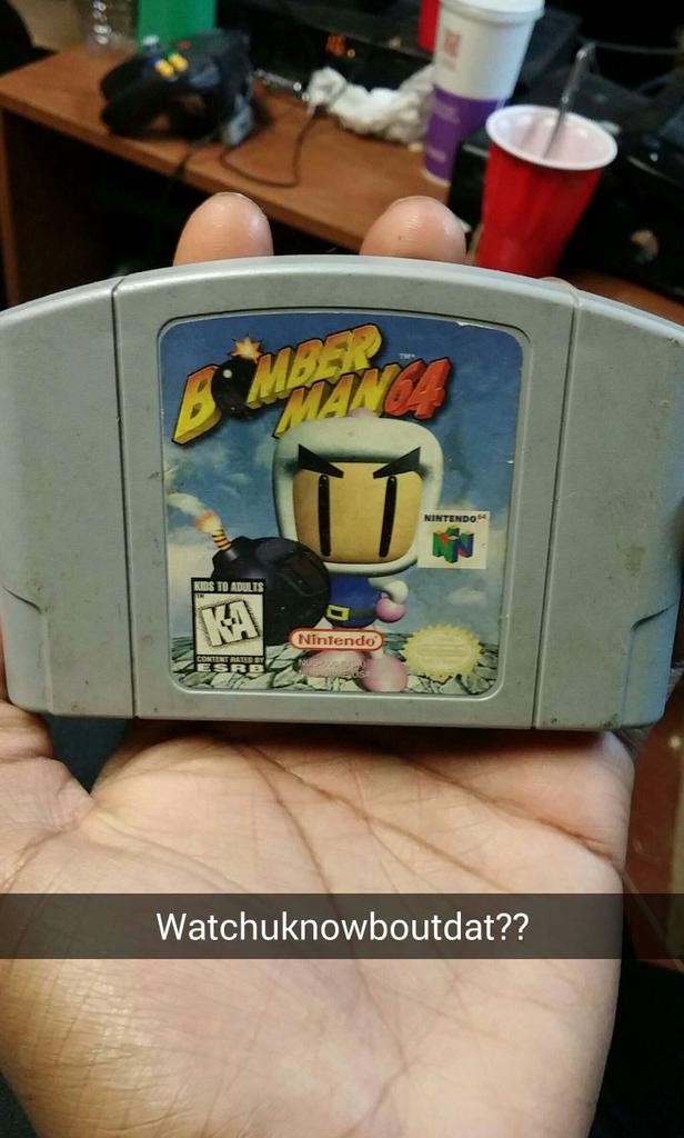 DEExShmoouze's tweet image. #Whatchuknowboutdat?