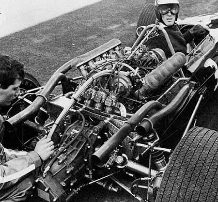 RetroRacingCo's tweet photo. Ron Dennis working on Jochen Rindts Cooper Maserati http://t.co/EbOjYzY3jN