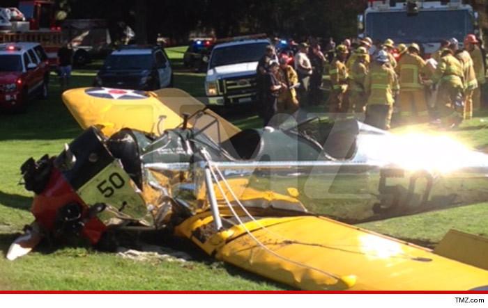 Harrison Ford crashes plane near Penmar golf course