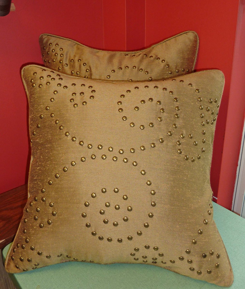 SKDesignsCustom's tweet image. "Riveting" pillows delivered today with rivets placed to match embroidered scrollwork drapery fabric; #trulycustom