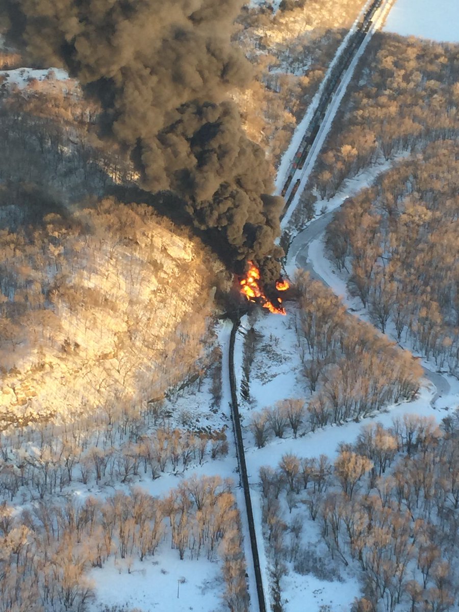 Interesting... 2 tanker fires happened today B_Xz5QSUcAAj6br