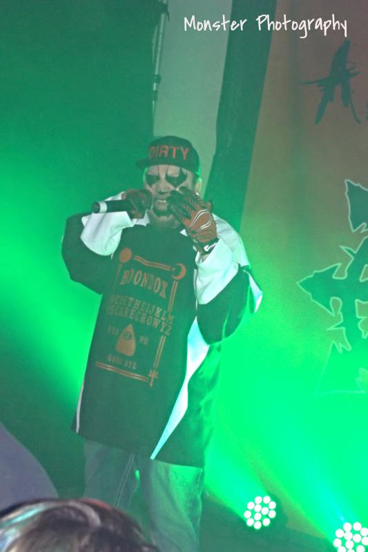 LightThatShitUp's tweet photo. @TurnCoat_Dirty Thanks for coming out to Tulsa! #whoopwhoop #psychopathicrecords #juggalofamily #scarecrow http://t.co/2NlFriMzPA