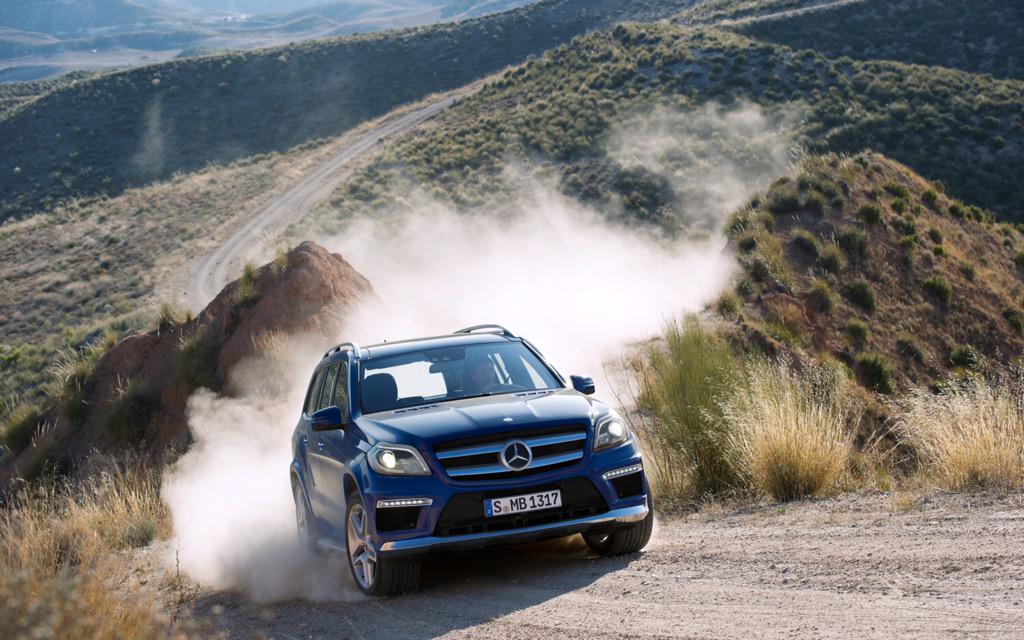 MBenzlifestyle's tweet photo. What will you do when the pavement ends? http://t.co/Jdfa4eSOUd