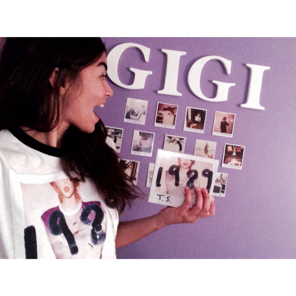 TweetingForTay's tweet image. #SwiftUp #Swifties #BestFanArmy #iHeartAwards