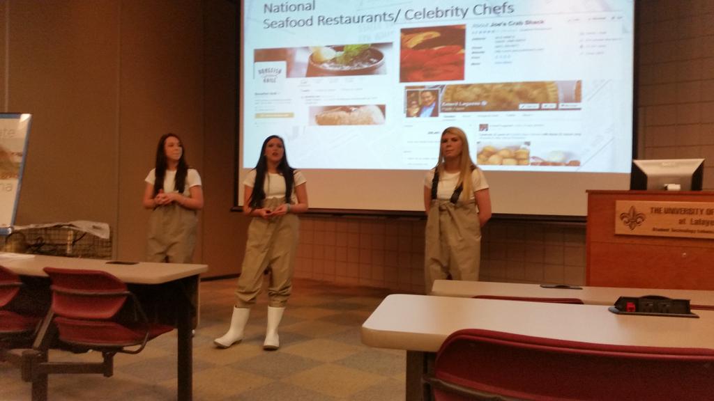 LAWildSeafood's tweet photo. Great job today by @LABlueCrabs on your #ULLBusinesschallenge presentation for #certifiedlaseafood http://t.co/mAINr0WXvp