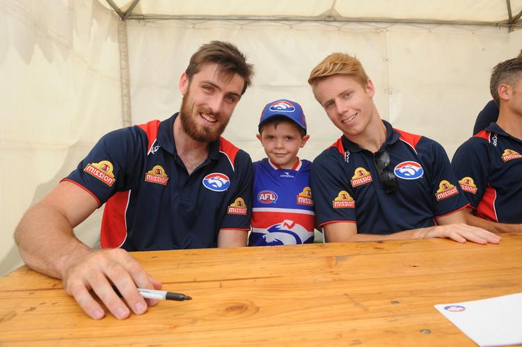 westernbulldogs's tweet photo. Our annual Family Day kicks off at 1:00pm tomorrow at VU Whitten Oval. More info at http://t.co/ih4T6ydbnq http://t.co/oWXr0KXC4I