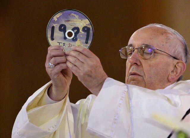 swiftiesince07's tweet image. #iHeartAwards #BestFanArmy Swifties #SwiftUp