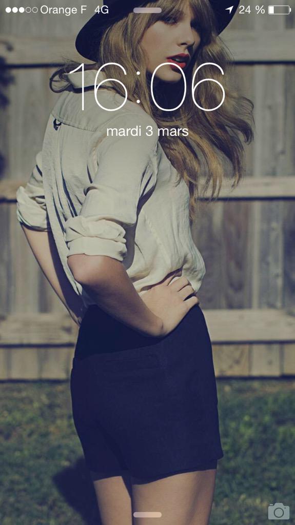 NicoM75's tweet image. VOTE ! VOTE ! VOTE ! #iHeartAwards #BestFanArmy #SwiftUp #Swifties @taylornation13