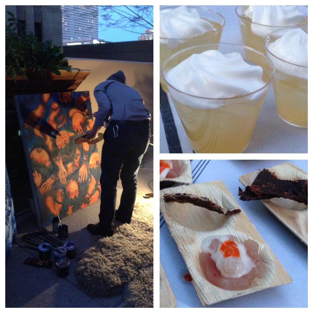 devourphoenix's tweet image. A beautiful evening of local art and food on the balcony at @RenHotelPhx for #PaletteToPalate! #dtphx