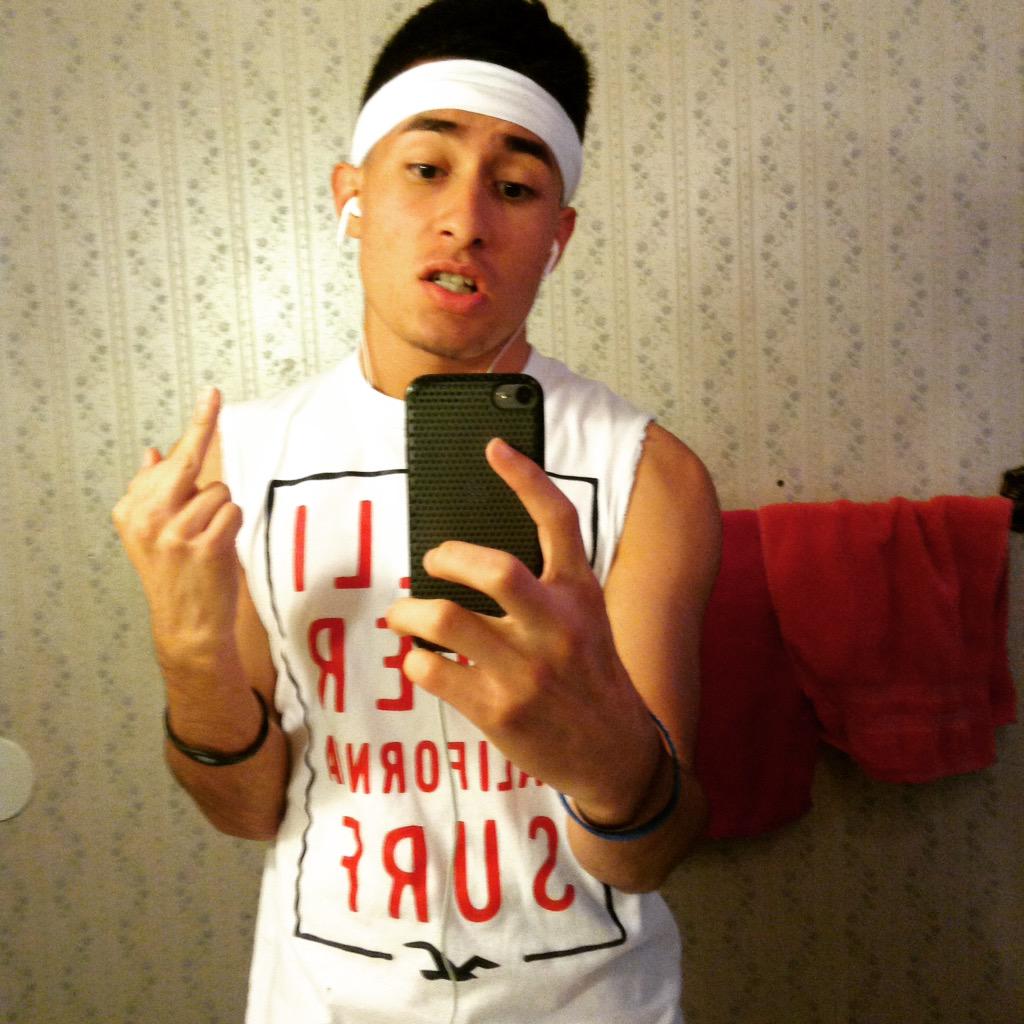 r_mz11's tweet image. AYYEE😁😁😁😏☝️