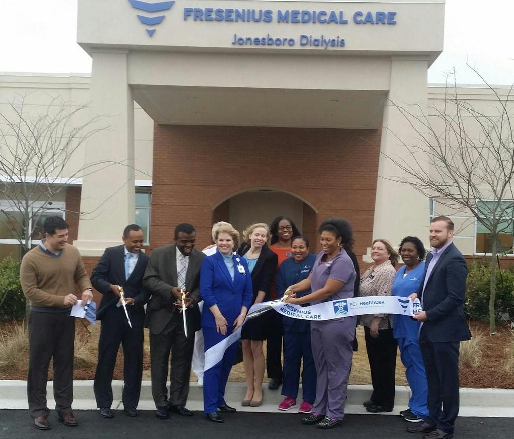 PCIHealthDev's tweet photo. Ribbon cutting today for new @Fresenius dialysis clinic in Jonesboro, GA. #whatcanwebuildforyou http://t.co/QAwuiIzAbg