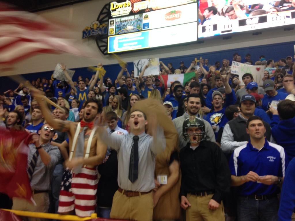 DrBradSmith's tweet photo. 3 of the final 4 teams in the #OVCTourney are from Kentucky! Need a huge crowd in Nashville 2morrow for Murray St. http://t.co/E5AfVwITRQ