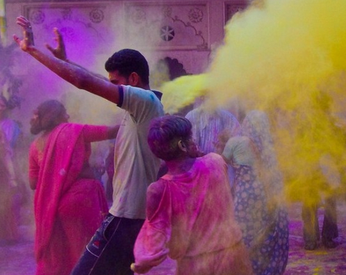 mariellen ward on twitter happy holi play safe oil your skin use eco friendly colours more tips here http t co avxrokba5p holi india http t co sufbtx0lep mariellen ward on twitter happy holi