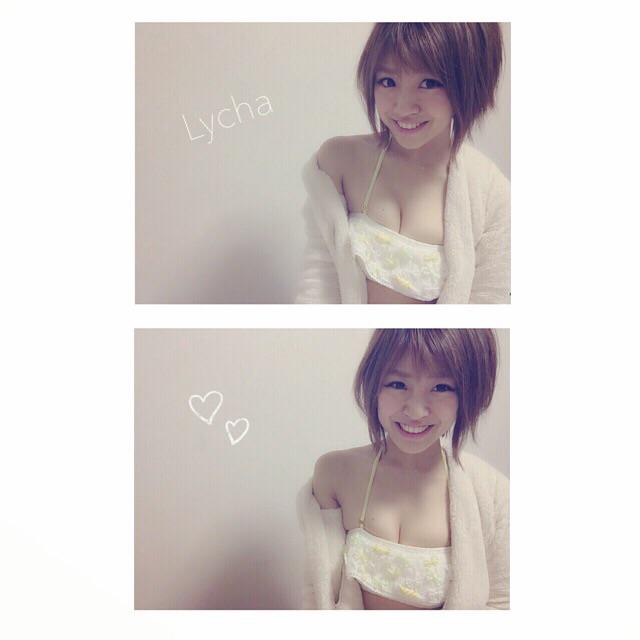 YUUKA_MOTOHASHI's tweet photo. Lychaの商品サンプル製作。たくさんribbonやcandyがついています♡
#bikini #lycha http://t.co/eAIsBNk5y5