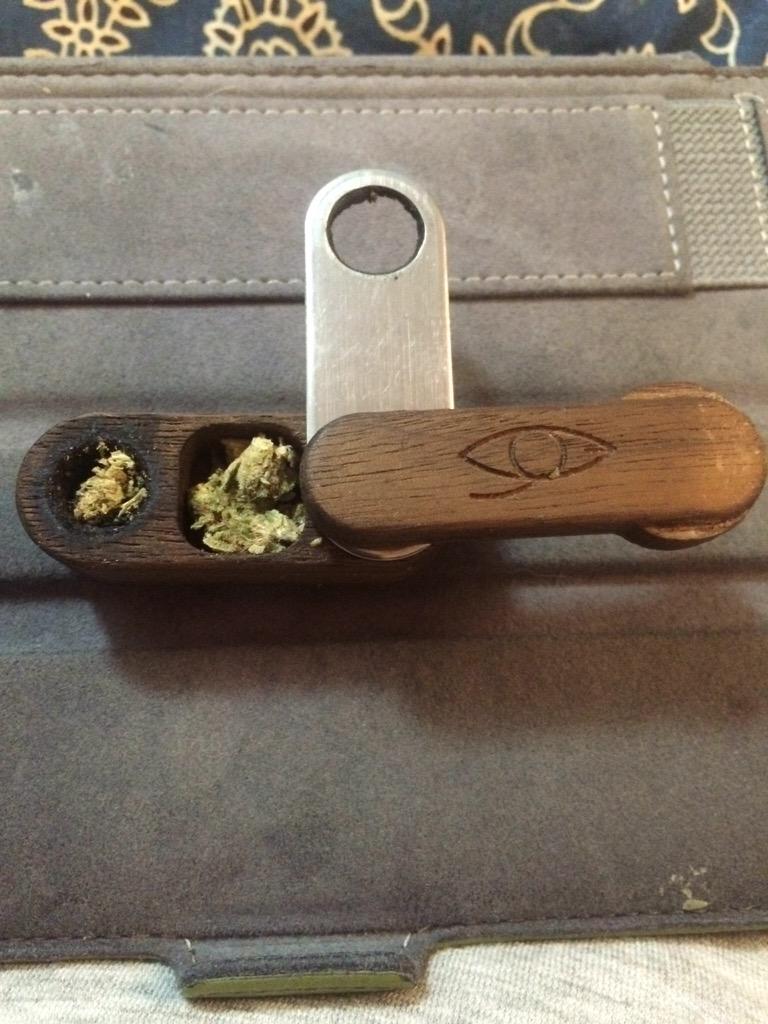 PDXNurse19's tweet photo. Thanks for the idea @PdxTreehouse Love my Fisherman's Friend wth ⬜️🔥OG! #OldSchool #MonkeyPipe #keepORweedlocal http://t.co/6VLnmbT7cX