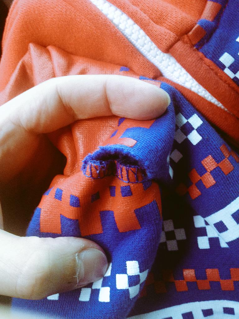 J_A_Chen's tweet photo. Oh no...😭👎 #OnePiece #Pajama #OnePieceNorway #FirstWorldProblems http://t.co/VViImR3uKP
