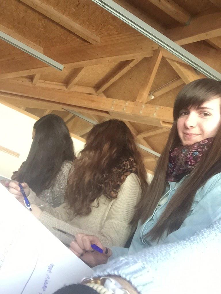 Rociofuent's tweet image. @McCegarra @noemisb4 @marisol_jl @JesusSanmartinP @Marina_Sanz @noemiica ✌️
