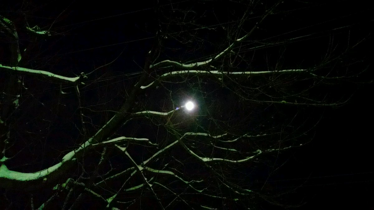 epattonLNP's tweet photo. Clear night.  #lancastersnow http://t.co/N5quybL5SM