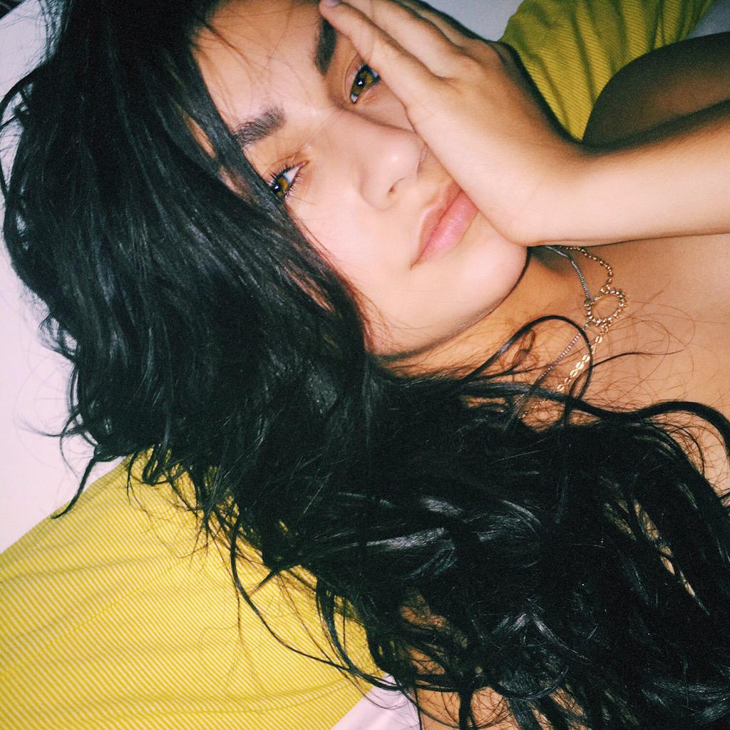 AndreaRussett's tweet image. lazy love