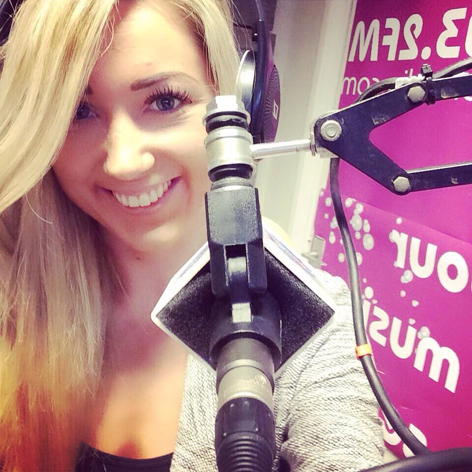 UKsDazzBeauty's tweet image. Our beautiful Claire @PrincessEdge England's Dazzling Beauty was on radio recently!! amazing! Interview coming today!