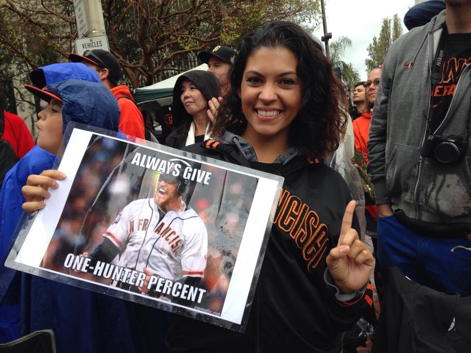 JRO_Hjeltness's tweet photo. #tbt because @hunterpence inspires me to go #oneHUNTERpercent in life! #GetWellHunter #wsparade @SFGiants #SFGiants http://t.co/Lp5pKTQswJ