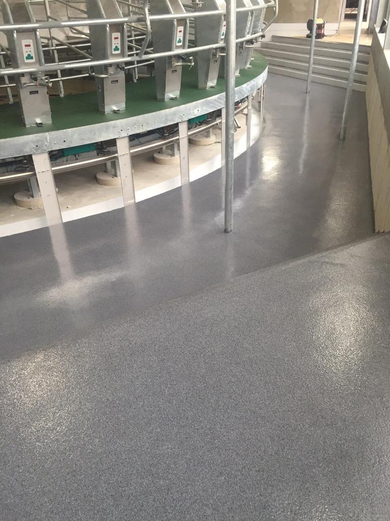 Laatste loodjes bij Fam. Brummelhuis in Deurningen met o.a. <a href="/FHLoohuisBV/">FH Loohuis BV</a> <a href="/Erwin_Meinders/">Erwin Meinders</a> <a href="/WarmesBV/">Warmes BV</a> <a href="/GebrEzendamBV/">Gebr. Ezendam BV</a>