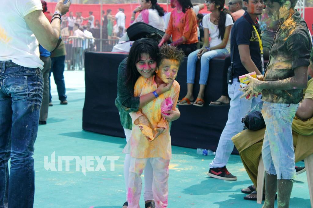 Witnextindia's tweet photo. Happy Holi !! @HoliReloaded 2015 !! @iam3rdrock http://t.co/0rnTfiaXkw