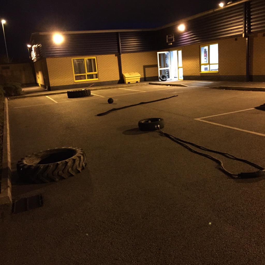 arniedavo's tweet photo. Sum1 having fun this morning #primehealthandfitness #bootcamp @PrimeHealthPT @baileyphil @hobojouk @kelscakecompany http://t.co/WZwcpoNovM