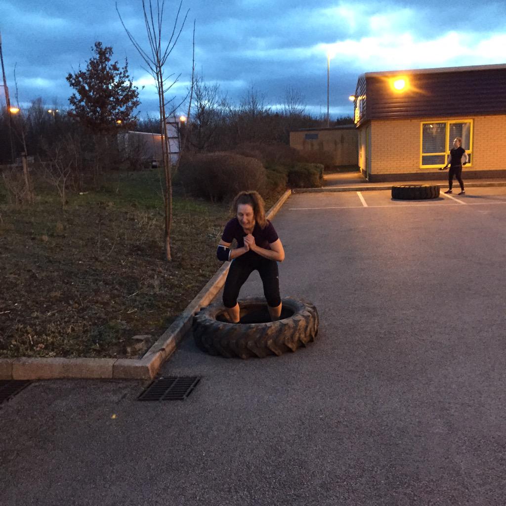 Sum1 having fun this morning #primehealthandfitness #bootcamp <a href="/PrimeHealthPT/">Prime Health&Fitness</a> <a href="/baileyphil/">Phil Bailey</a> <a href="/hobojouk/">Joanne Sartorius</a> <a href="/kelscakecompany/">An Early Bird</a>