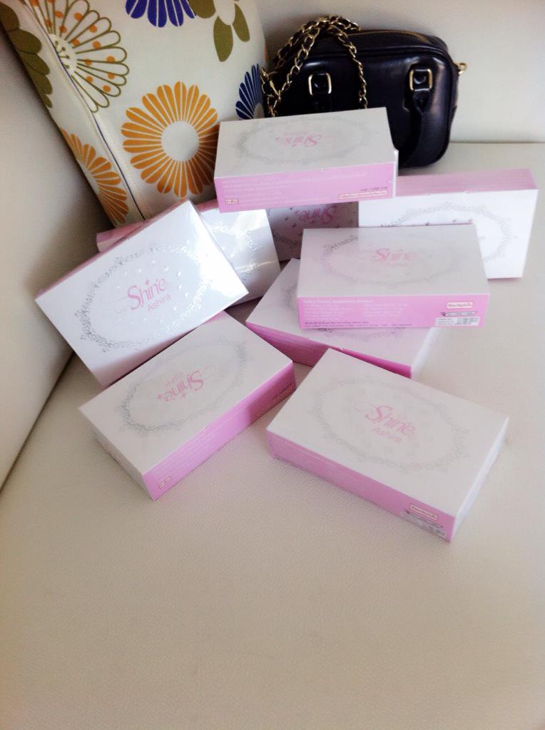 knimpque's tweet image. ✨Shine ashira✨ส่งของให้ลูกค้าคร๊าบ ขอบคุณมากๆนะค๊า😄🙏