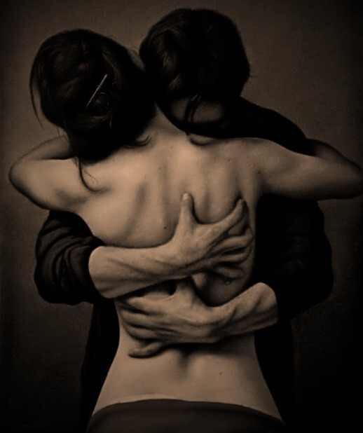 TuttoParioli's tweet image. L 'abbraccio: formidabile vitamina per affrontare la giornata, non dimenticarlo !! #stepinlove #pillolediafrodite  …