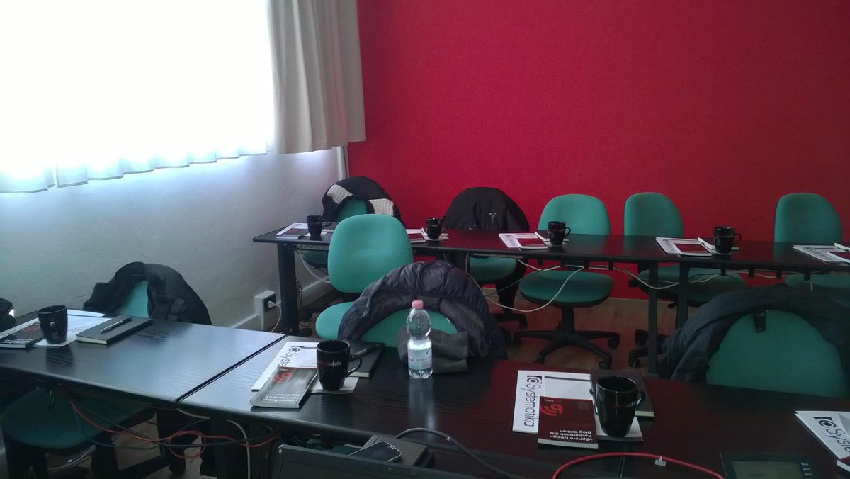 SystematikaITA's tweet image. Oggi a Saronno Training PernixPrime @PernixData colazione e poi si comincia! #pernixdata #systematika