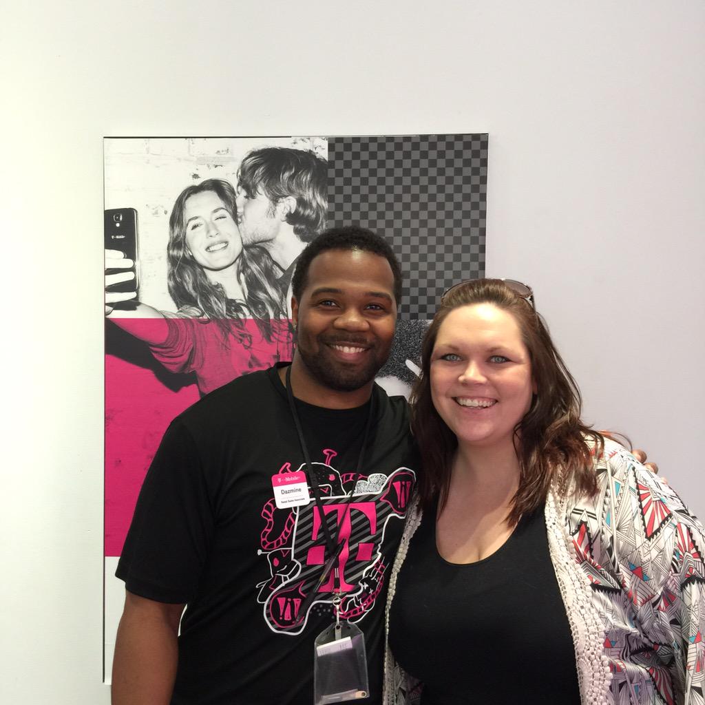 TeamMagentaNN's tweet photo. @felicityjames55 It was a #blast🚀 having you over! See you @TeamMagentaNN again soon😄@otishumphreys #RVA #8010 http://t.co/orX2DHcv7a