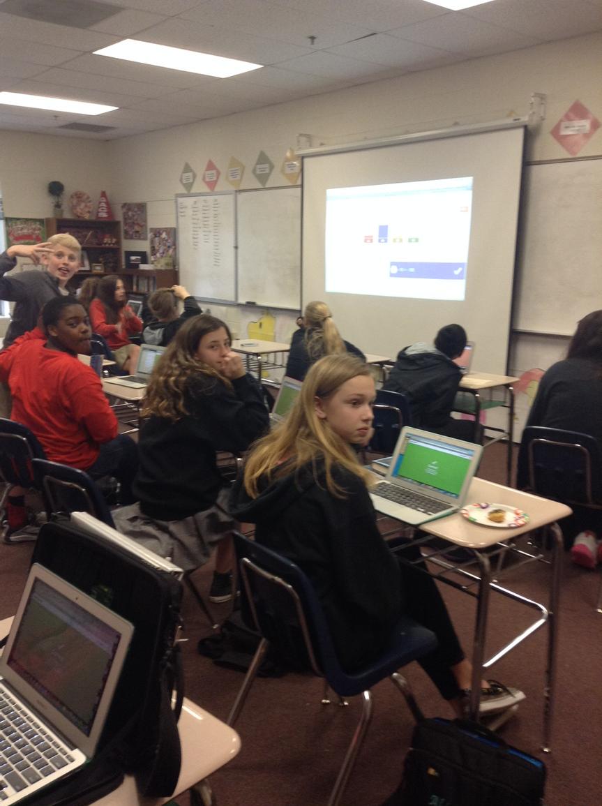 jackiehunt612's tweet photo. What a way to end the day. Pi Day and Kahoot!!!! #gacjh #kahoot http://t.co/mAPvnKHkY0