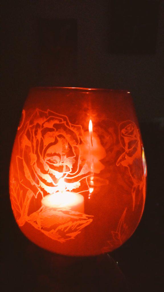 headon18's tweet photo. New large candle bowl, engraved with roses. Great as centre piece or a gift. #engraver #wedding #candles #gifts http://t.co/OG6Wg8p3YN