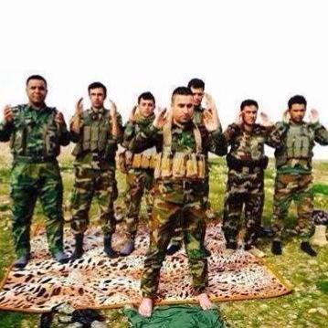 يا كلاب الدولة الاسلامية هذولة كفار وانتم مسلمين انتو تعرفوننا على الاسلام ول انتم كلاب و خنازيربصطال البشمركة بحلككم