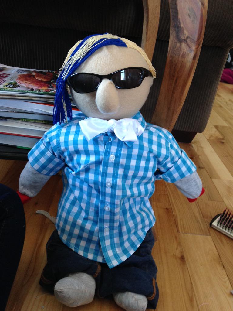KatelynRobson's tweet photo. #askMikeMT how is our #HTTZPuppetContest puppet?! ❤️ love you guys! Tried so hard! You mean the world to us all! http://t.co/jwJZbSXleL